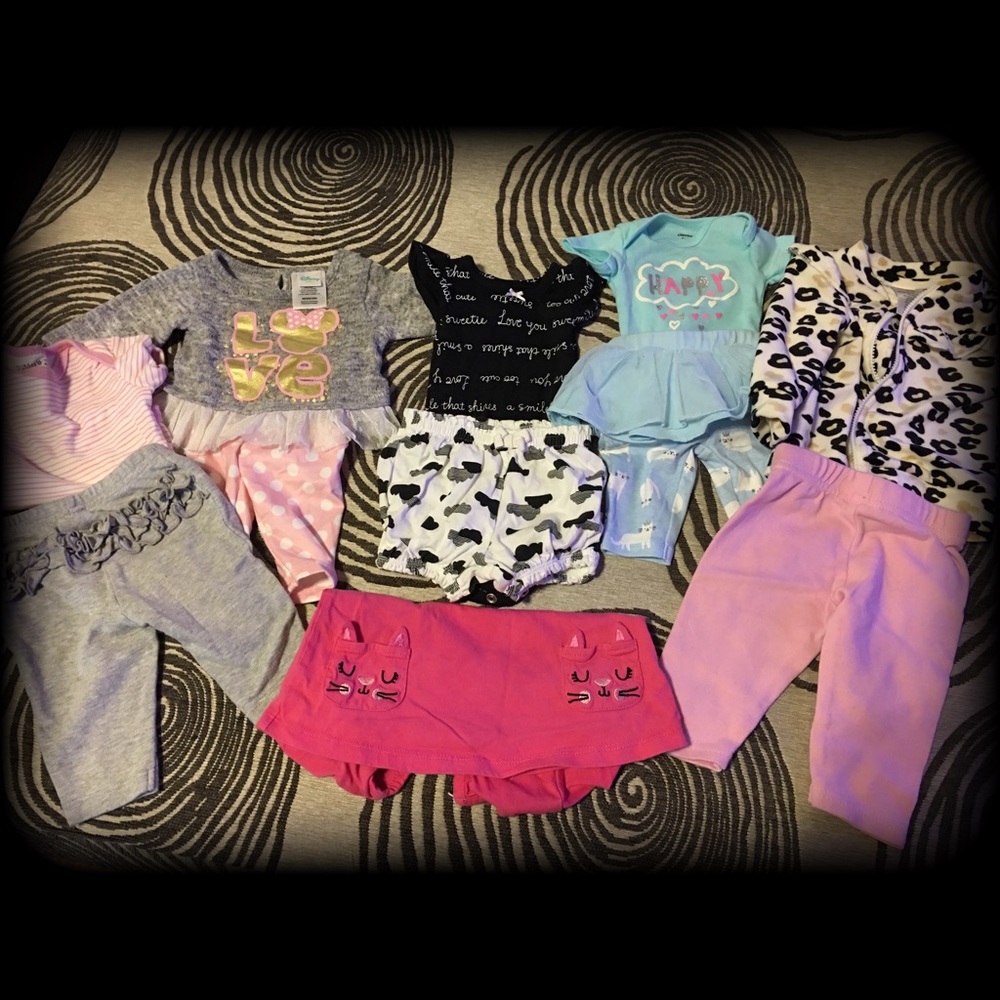 11 piece lot. Baby girl size newborn/3 months